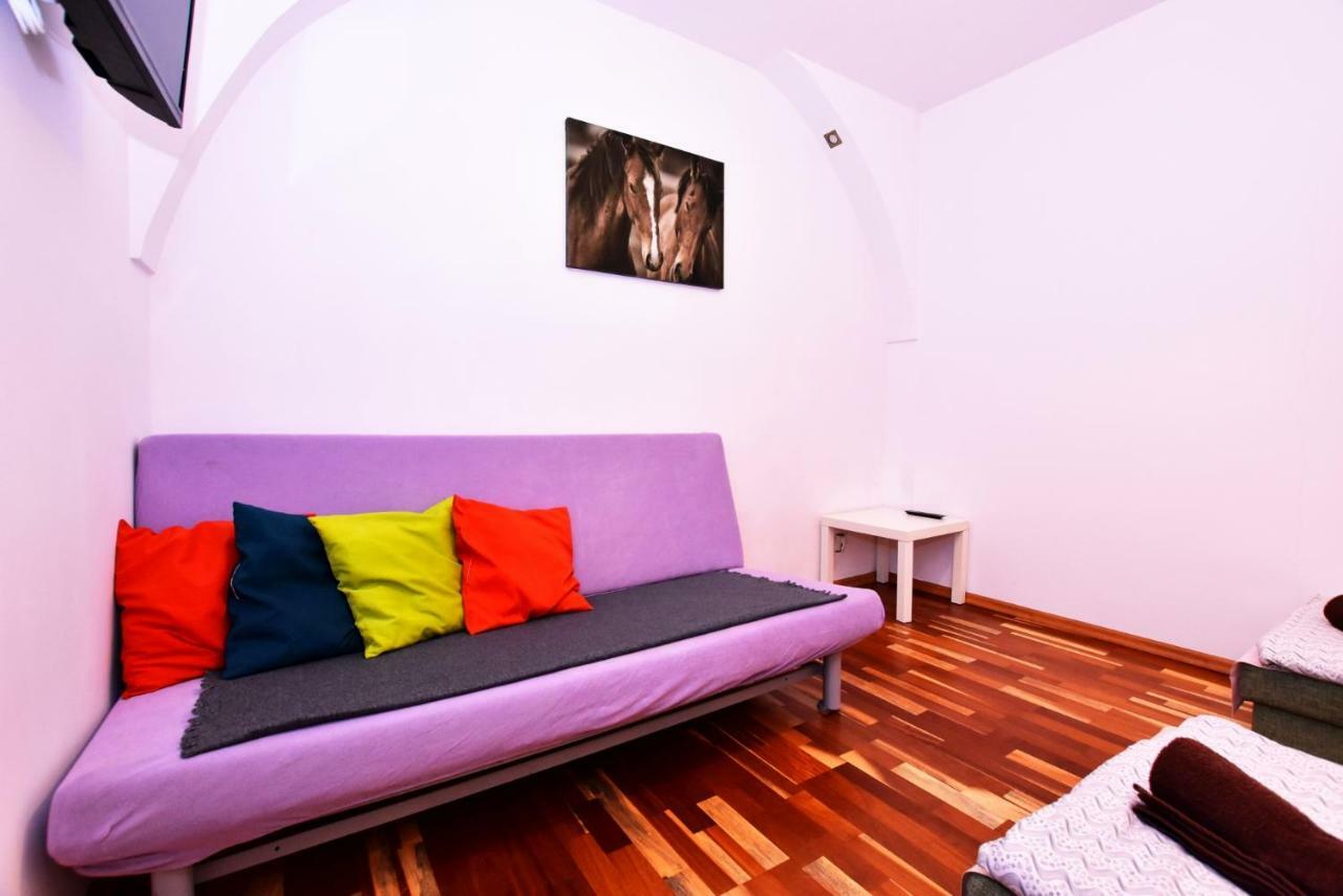 City Central Hostel Swidnicka Wroclaw Exterior photo